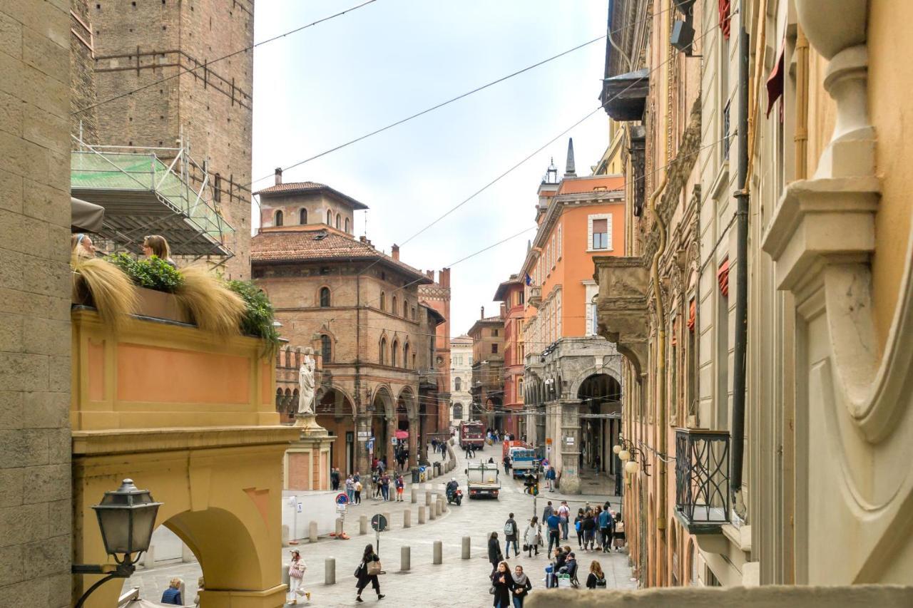 Sphera Bologna, Design Suite Under The Two Towers エクステリア 写真