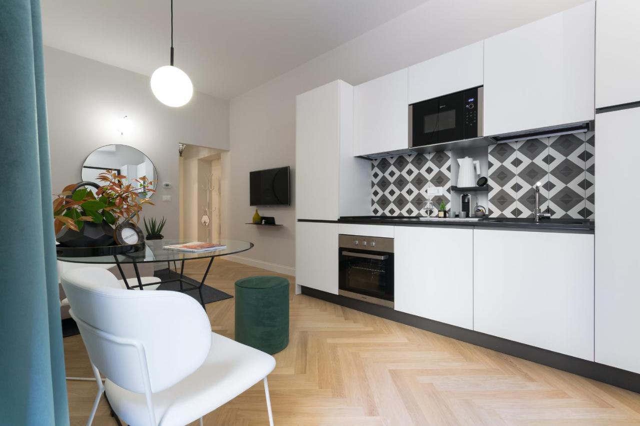 Sphera Bologna, Design Suite Under The Two Towers エクステリア 写真