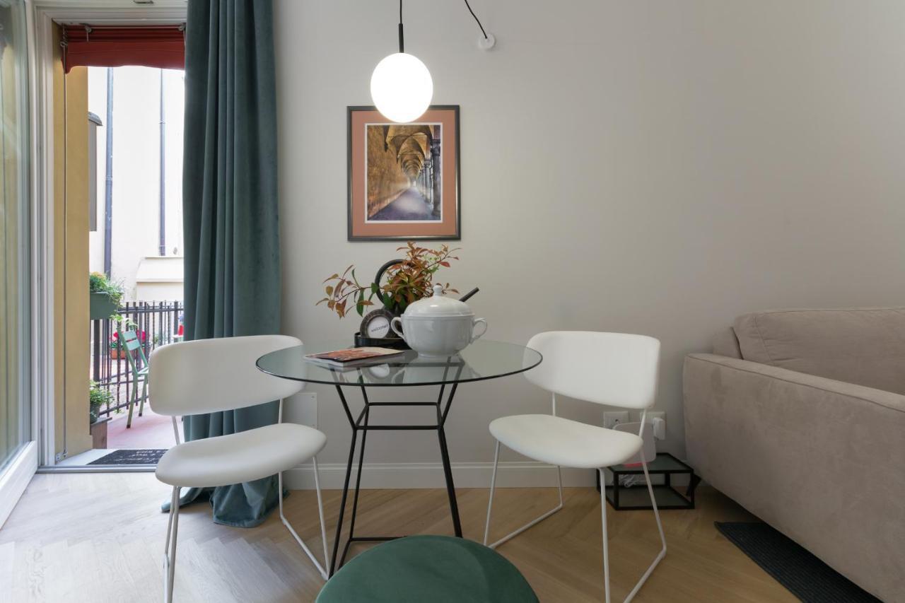 Sphera Bologna, Design Suite Under The Two Towers エクステリア 写真