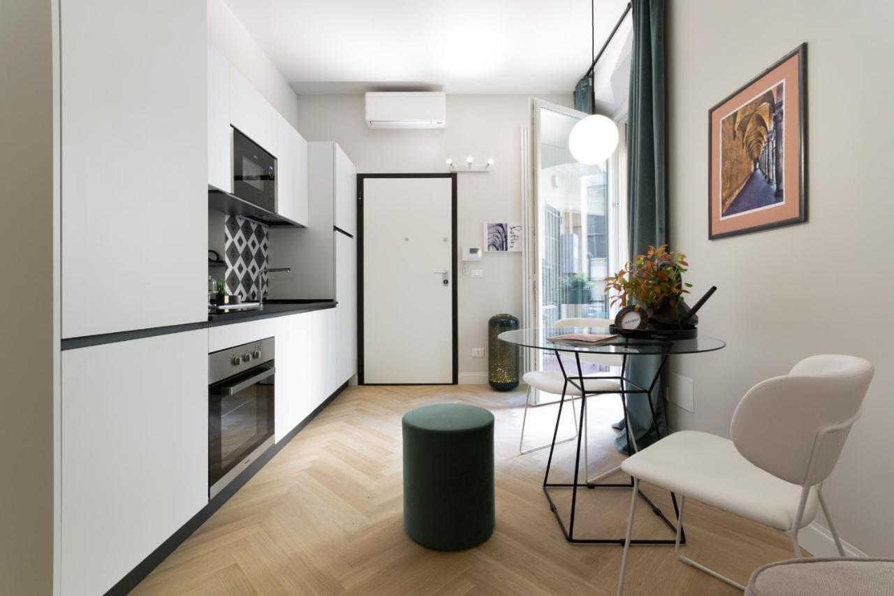 Sphera Bologna, Design Suite Under The Two Towers エクステリア 写真